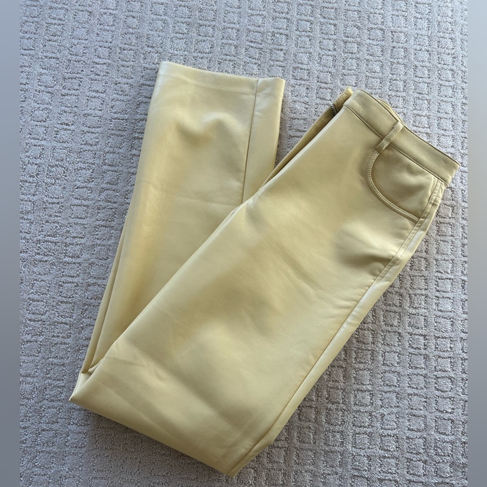 Aritzia the Melina pant in yellow